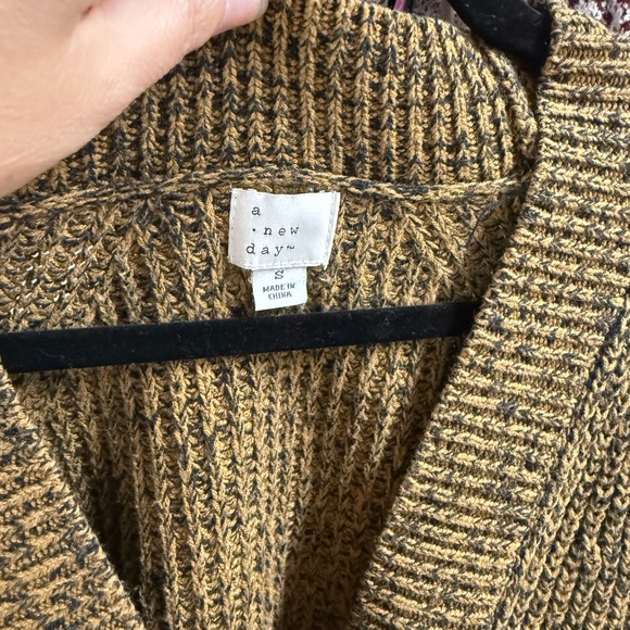 A New Day Textured Knit Cardigan in Brown and Black - Picture 4 of 4